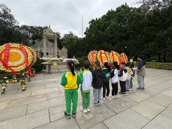 緬懷英烈志，傳承民族魂—黃花崗七十二烈士陵園祭奠活動  -2